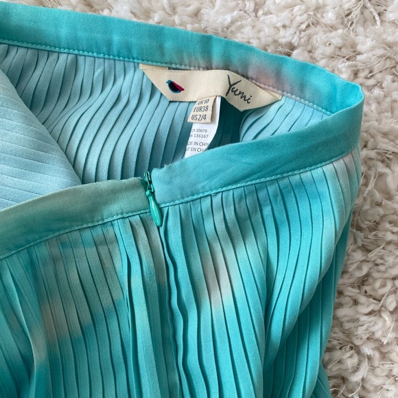 Yumi pleated mountain scene midi skirt - Picture 4 of 8